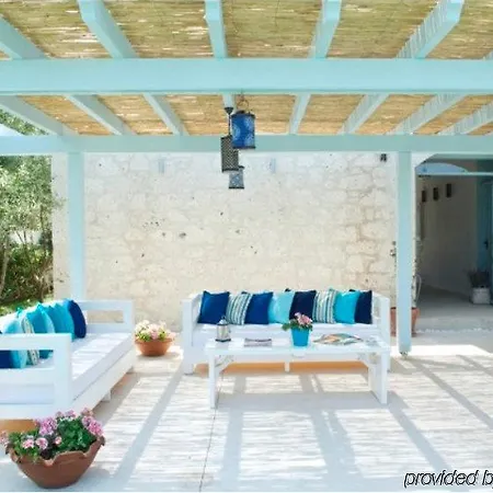 Alura 3* Αλακάτι