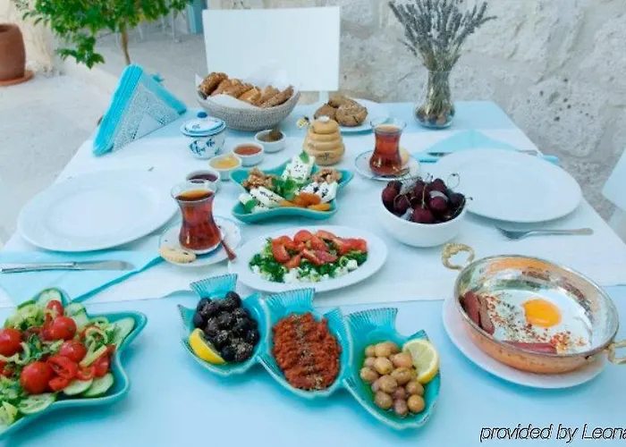 Alura Hotel