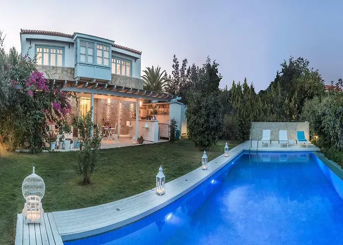 Alura 3*